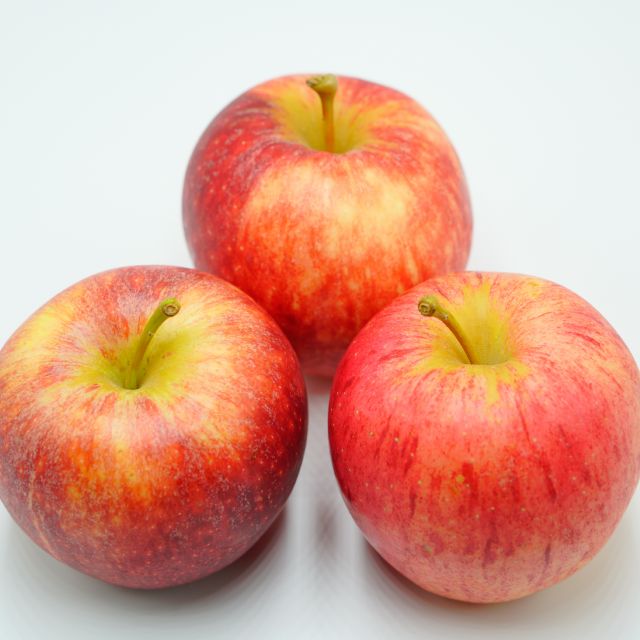 Apple RED Small Each